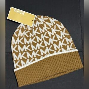 NWR Michaels Gold brown and White Knit Fabric